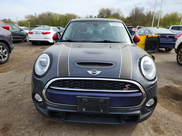 2016 MINI COOPER