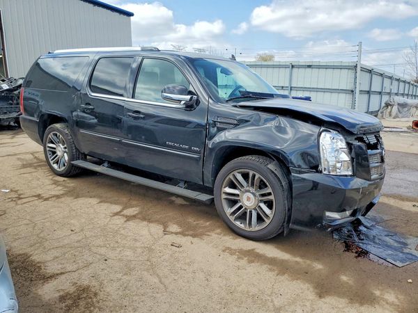 2013 CADILLAC ESCALADE