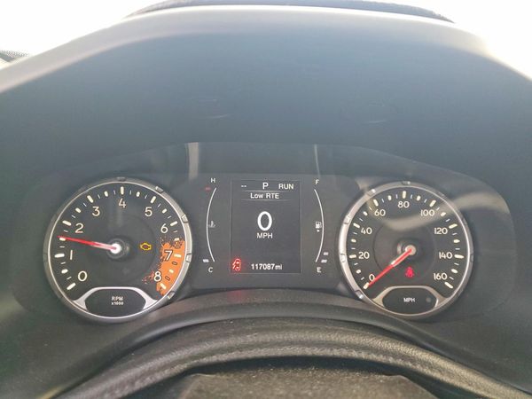 2018 JEEP RENEGADE LATITUDE 4X2