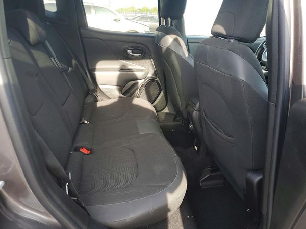 2018 JEEP RENEGADE LATITUDE 4X2