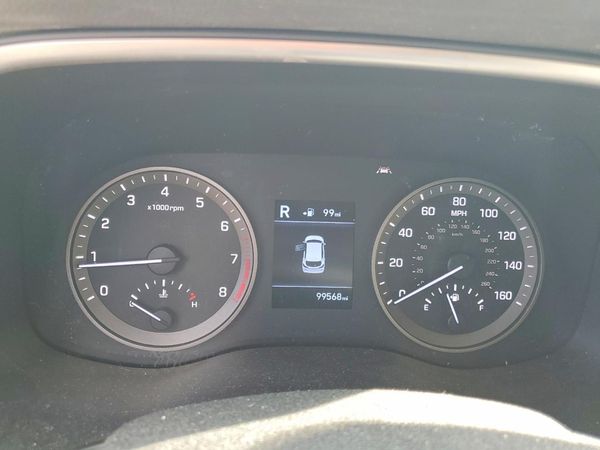 2019 HYUNDAI TUCSON SE
