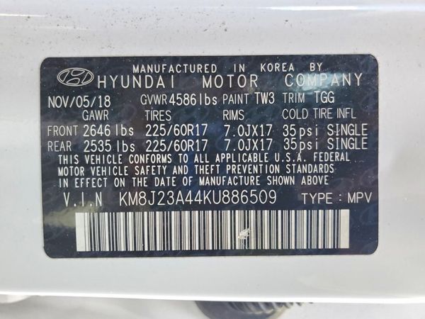 2019 HYUNDAI TUCSON SE