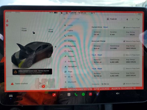2025 TESLA MODEL Y