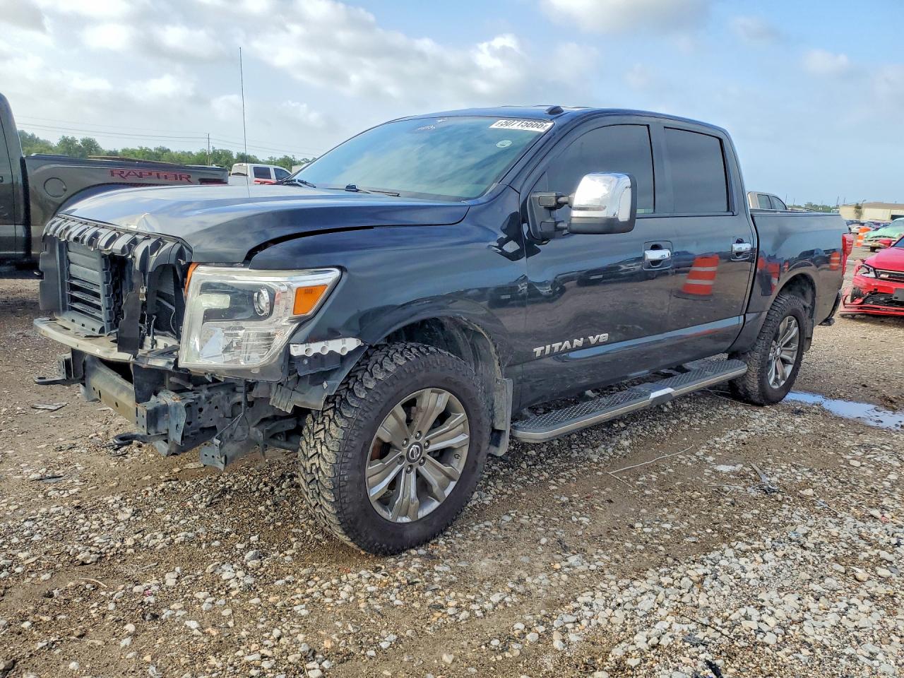 2019 NISSAN TITAN