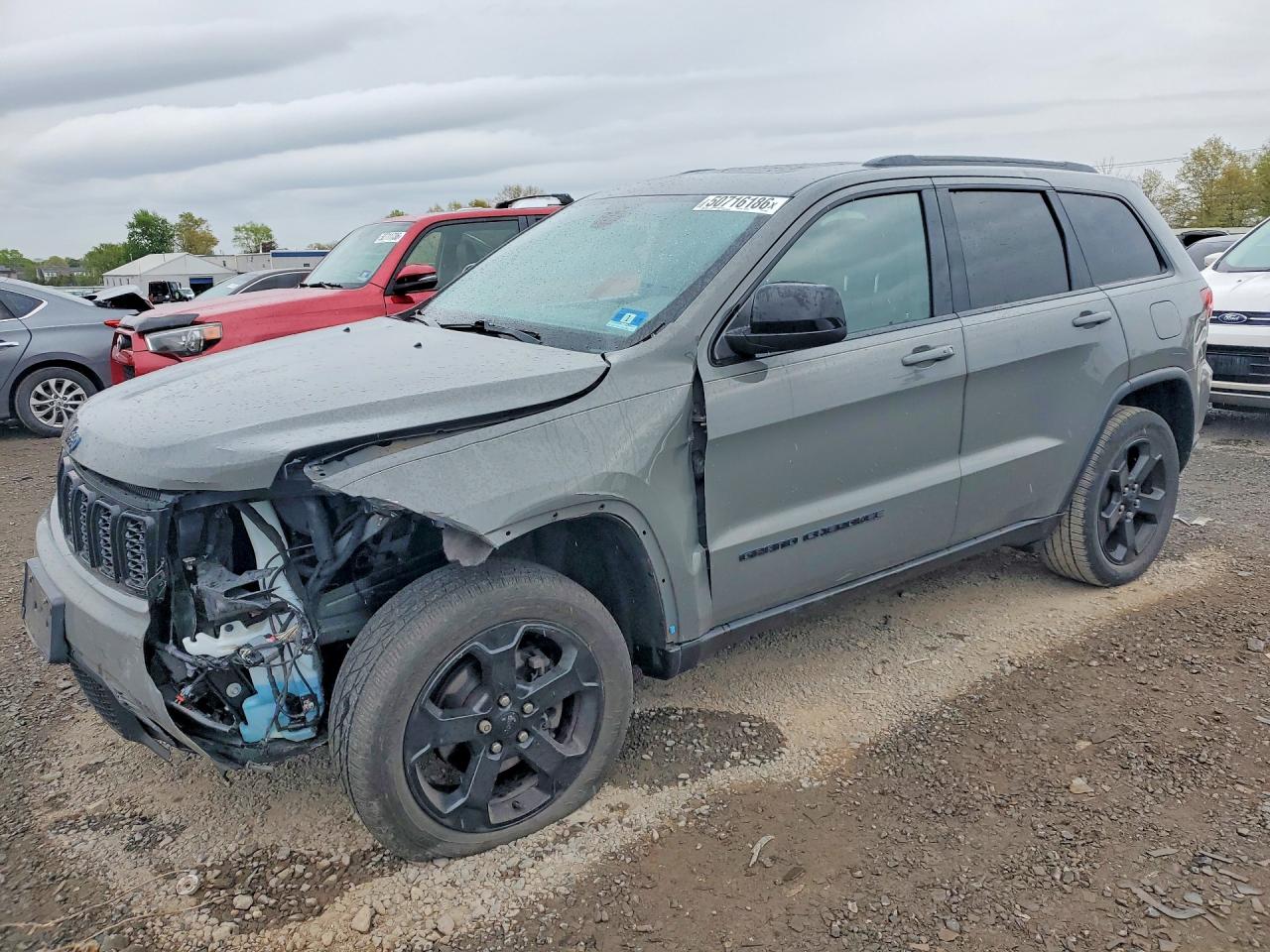 2020 JEEP GRAND CHEROKEE Laredo