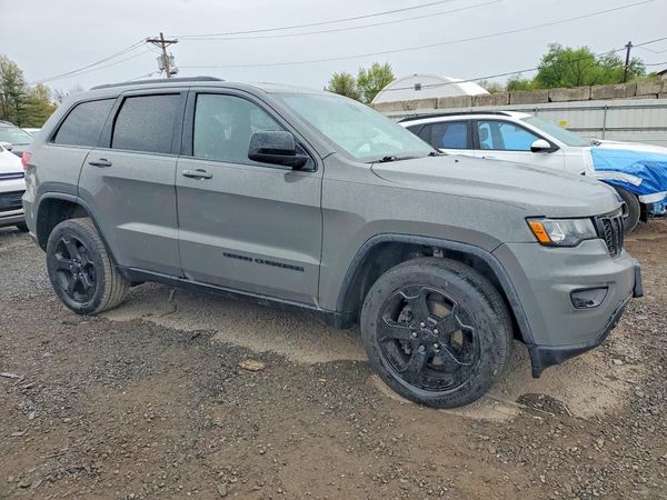 2020 JEEP GRAND CHEROKEE Laredo