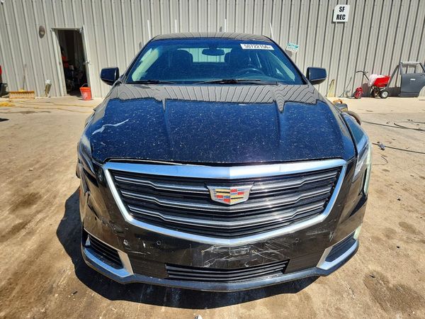 2018 CADILLAC XTS Luxury
