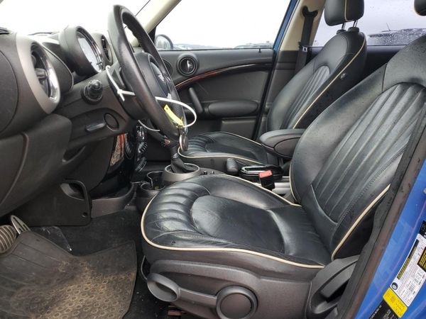 2012 MINI COOPER