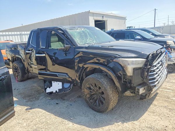 2024 TOYOTA TUNDRA Capstone — Passenger 3/4