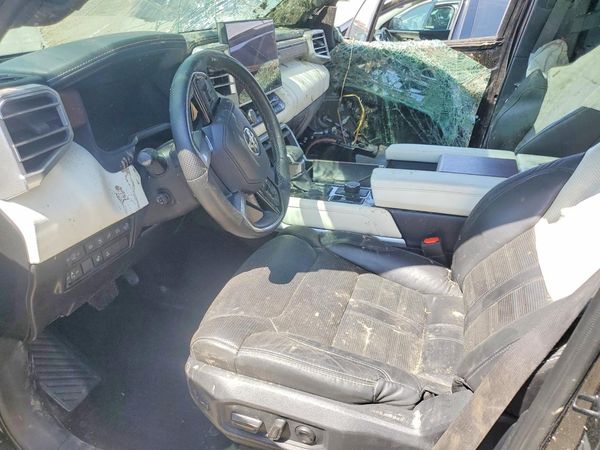 2024 TOYOTA TUNDRA Capstone — DENT