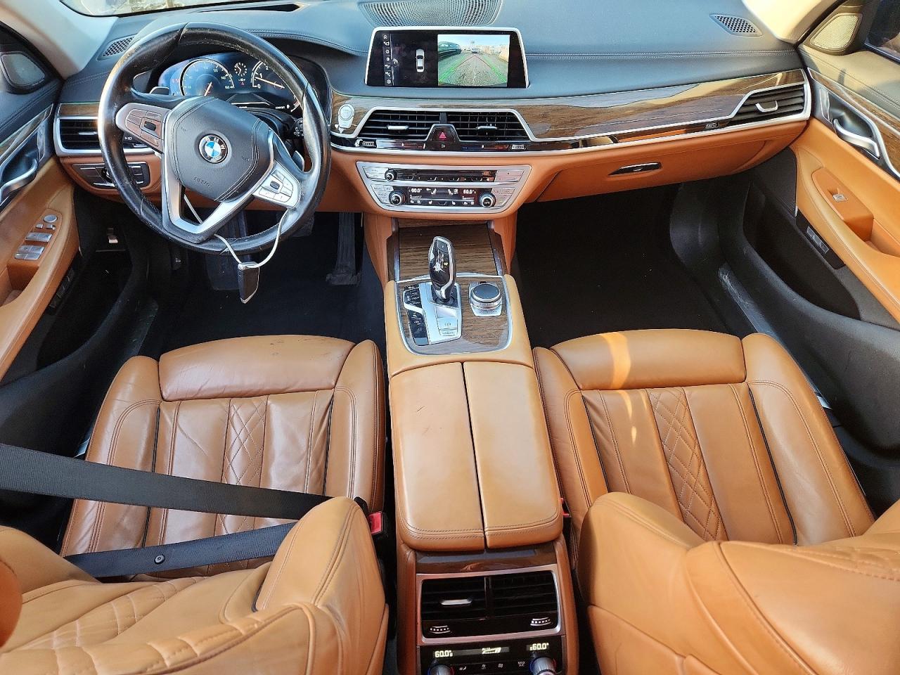 2016 BMW 750 xDrive