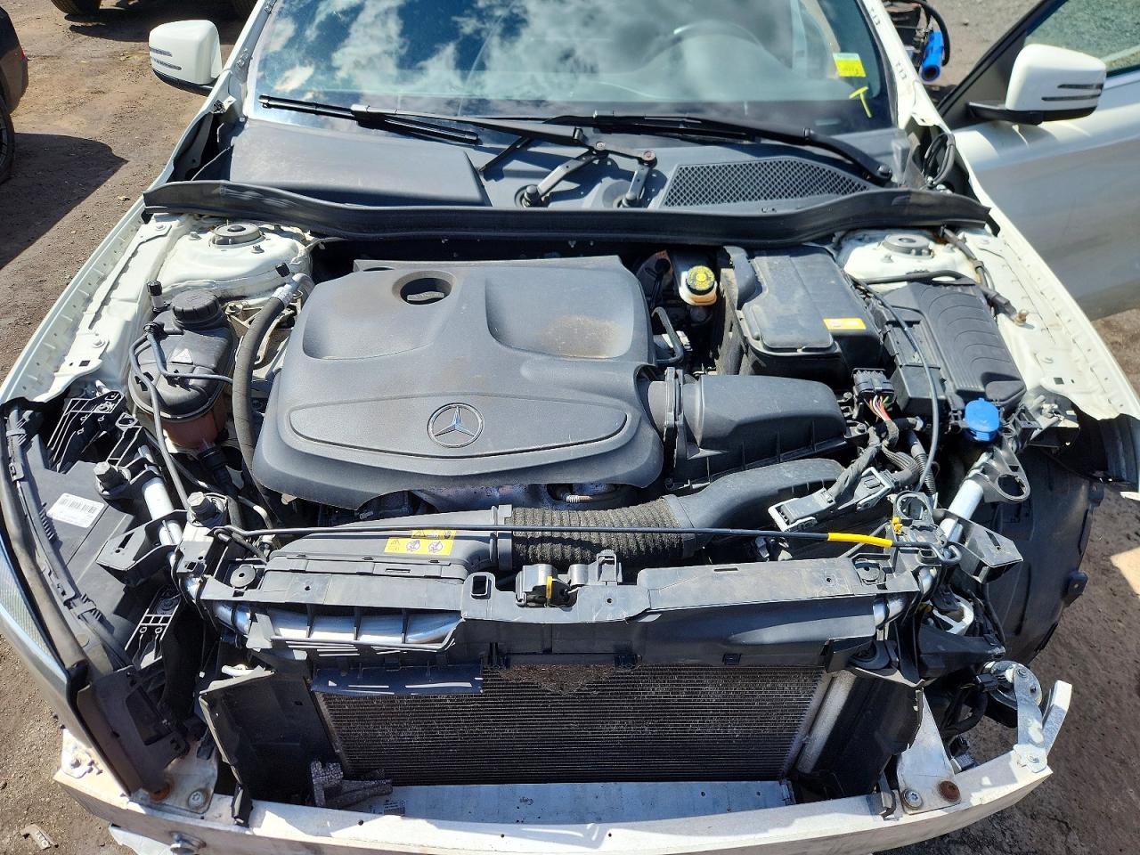 2016 MERCEDES-BENZ GLA GLA250-4M