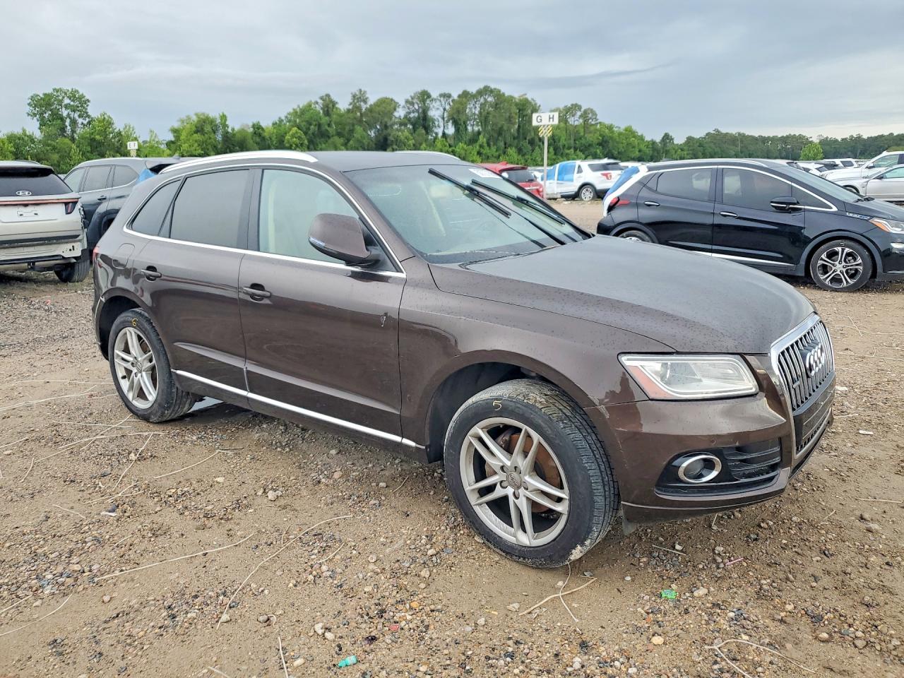 2014 AUDI Q5 Premium Plus