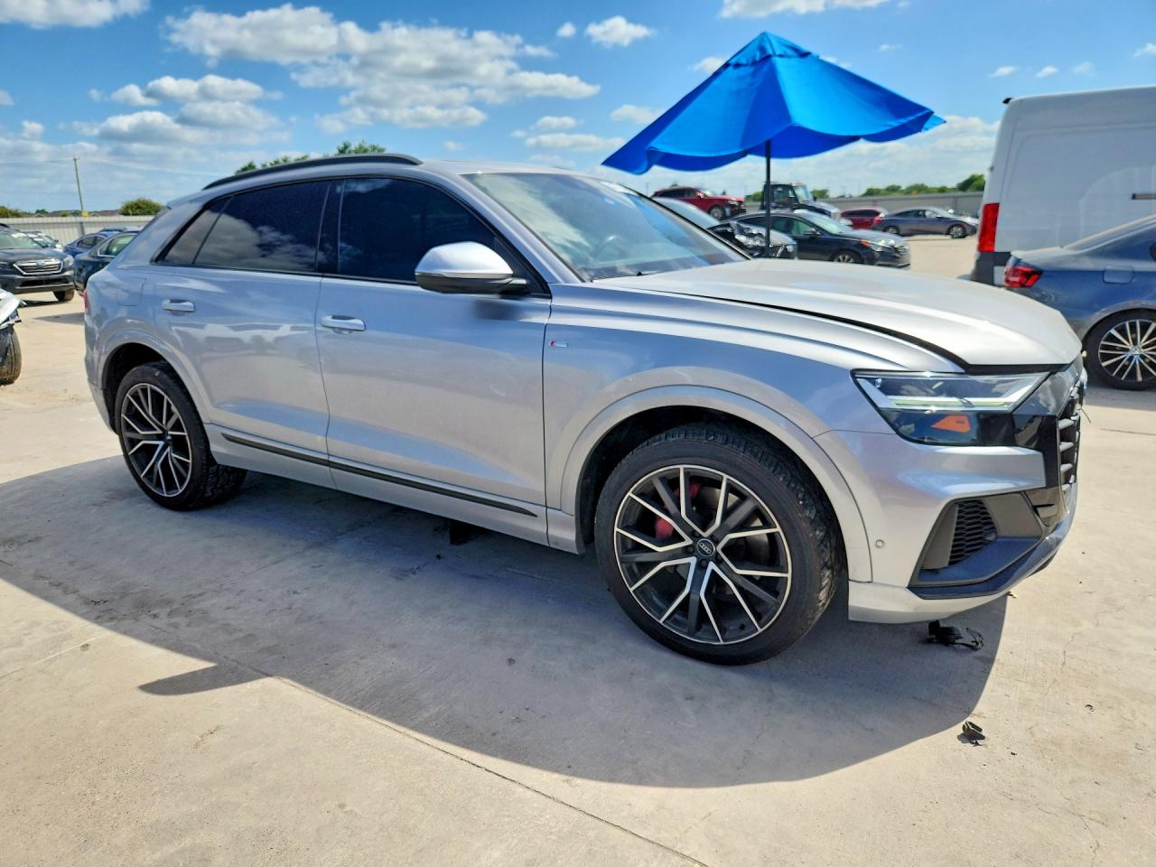2020 AUDI Q8