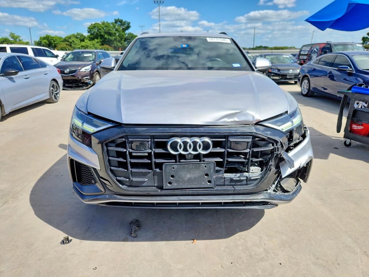 2020 AUDI Q8