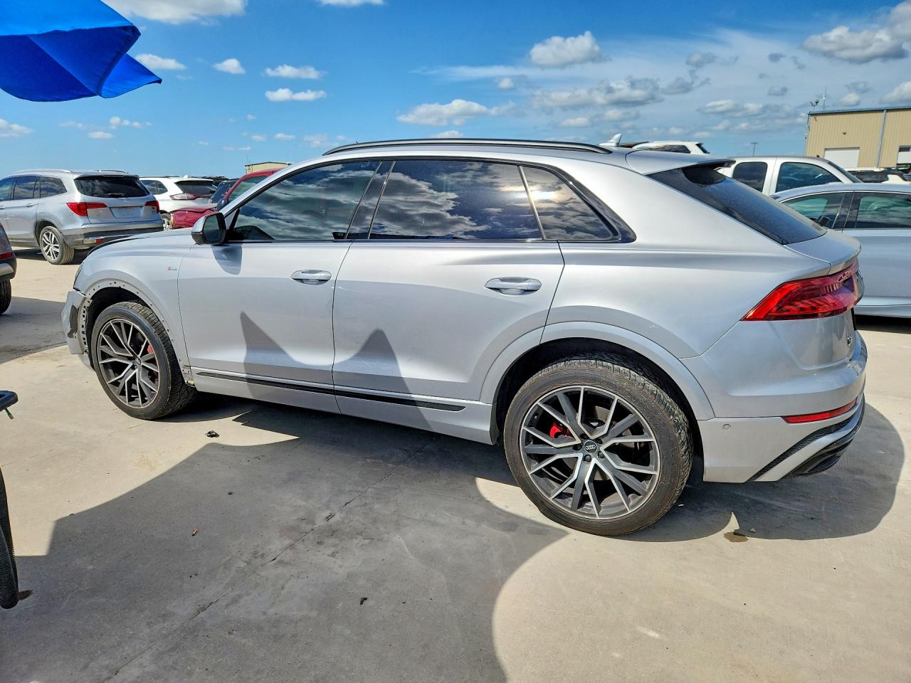 2020 AUDI Q8