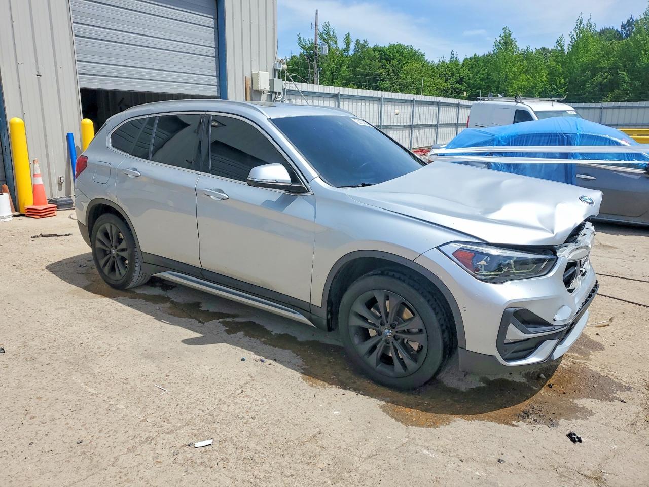 2020 BMW X1