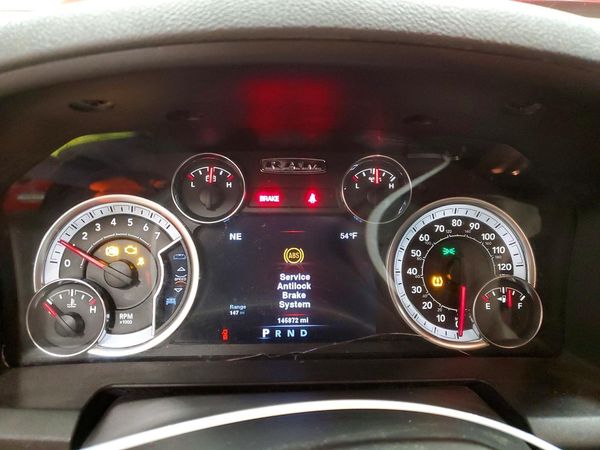 2013 RAM 1500 SLT