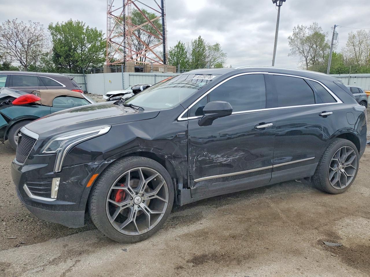 2018 CADILLAC XT5