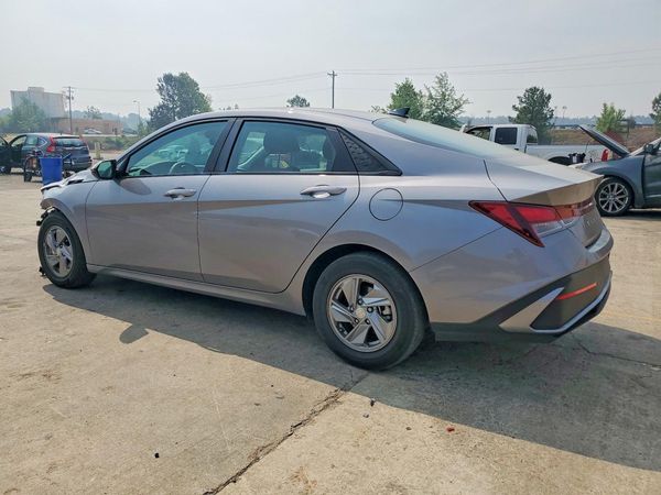 2024 HYUNDAI ELANTRA