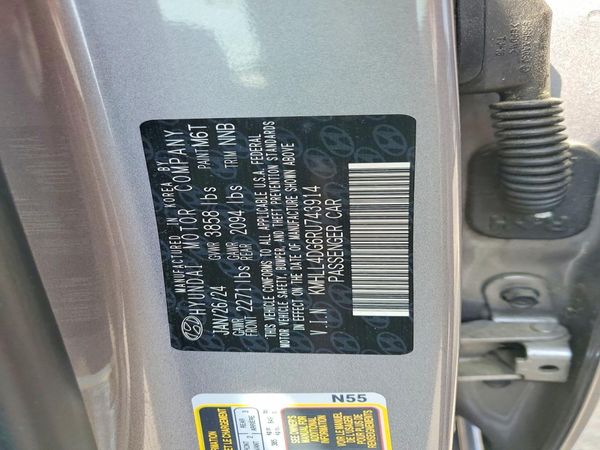 2024 HYUNDAI ELANTRA