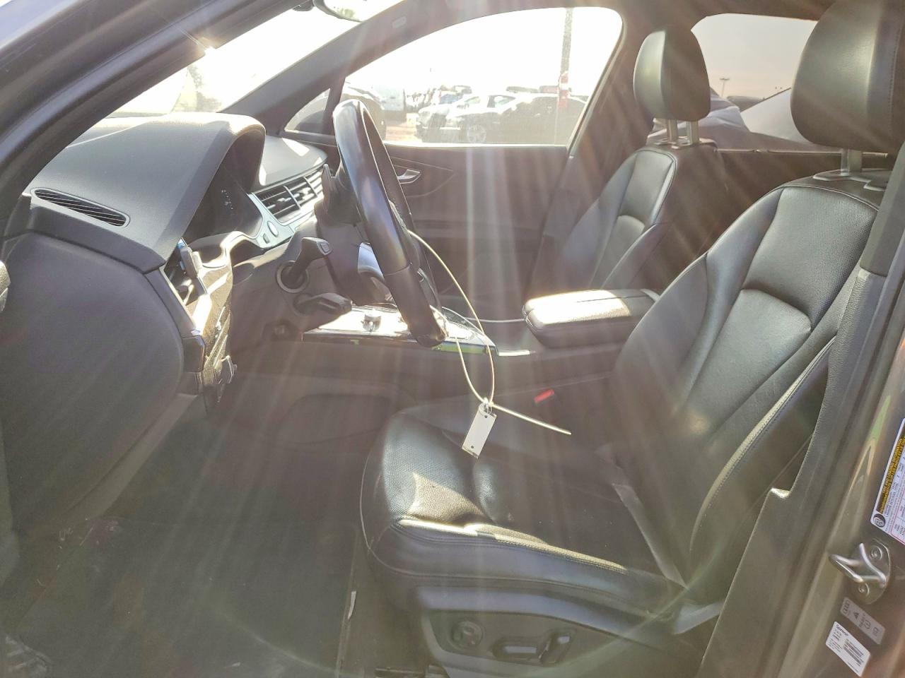 2017 AUDI Q7 quattro Premium Plus