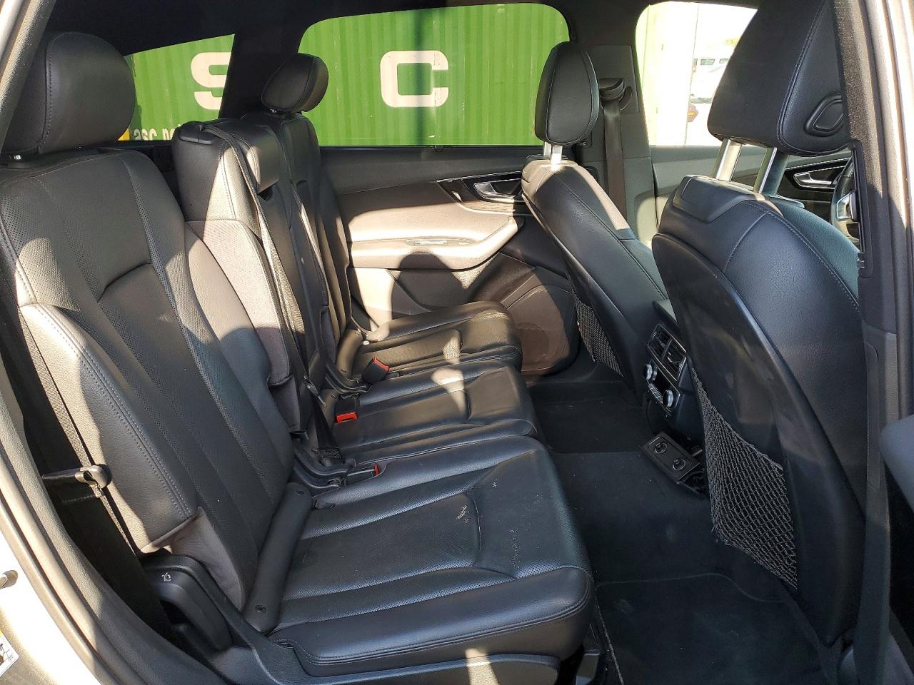 2017 AUDI Q7 quattro Premium Plus