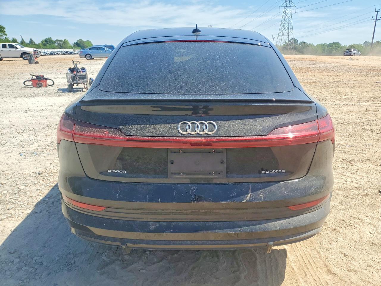 2021 AUDI E-TRON quattro Premium Plus