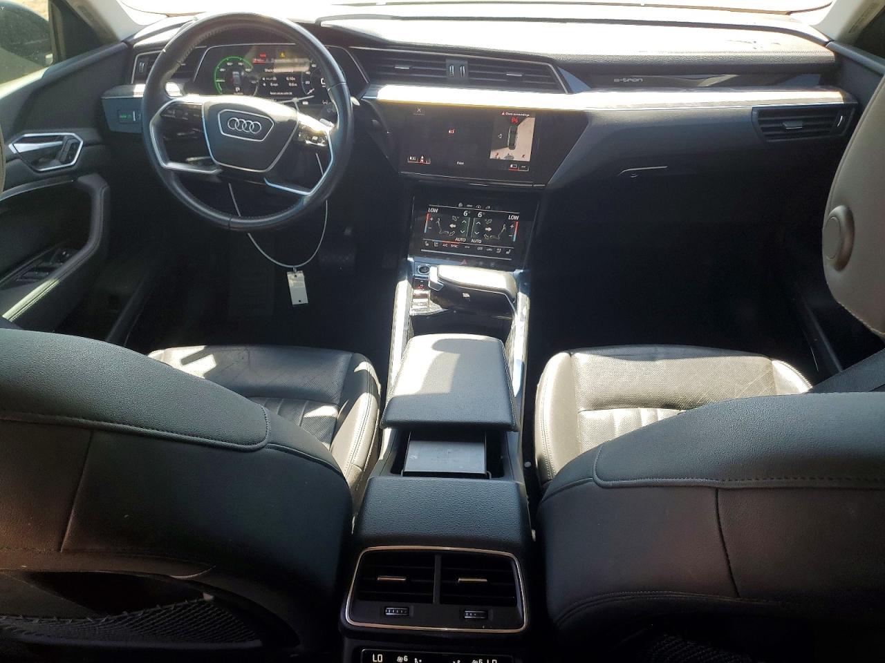 2021 AUDI E-TRON quattro Premium Plus