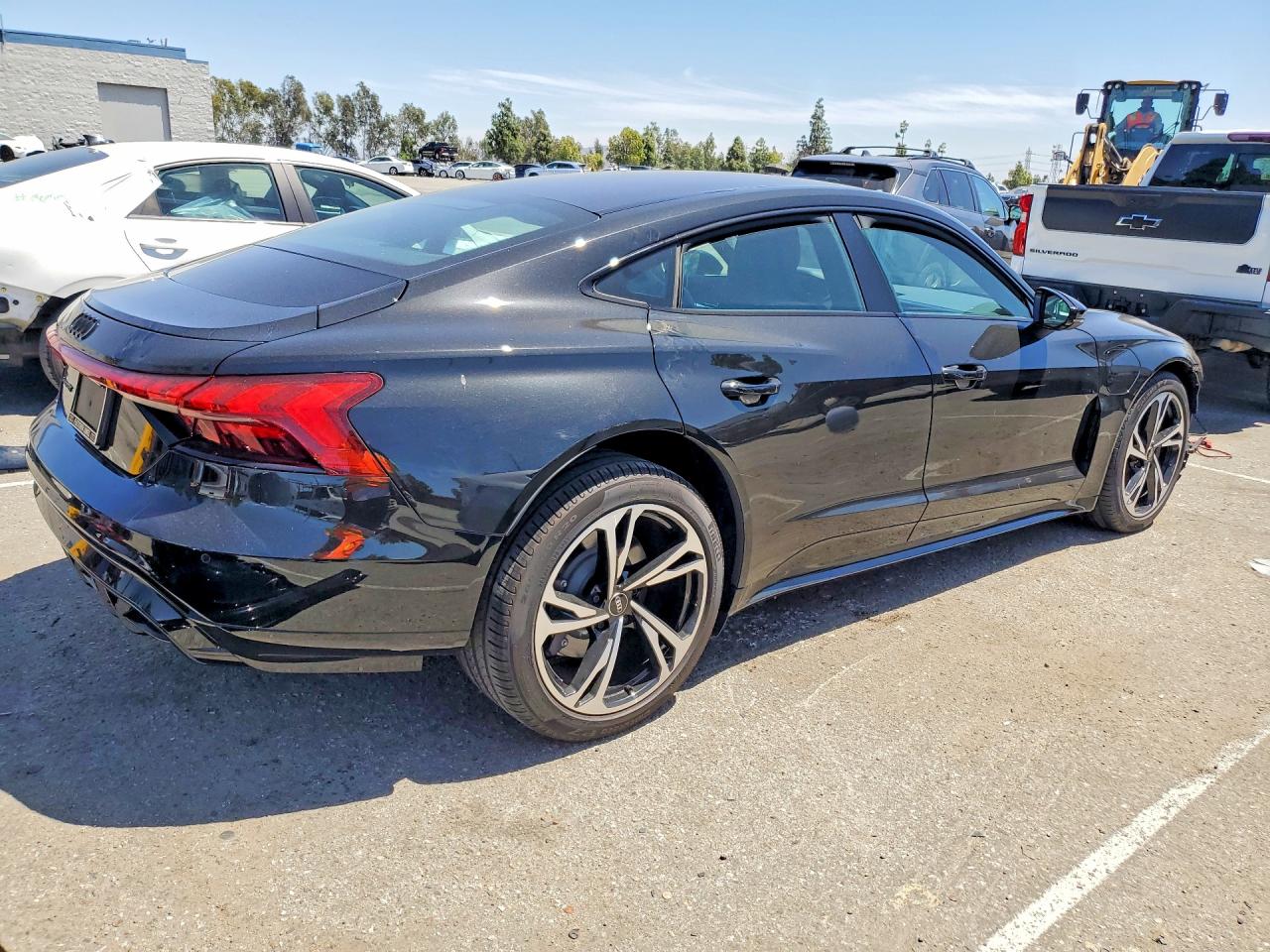 2024 AUDI E-TRON GT quattro Premium Plus