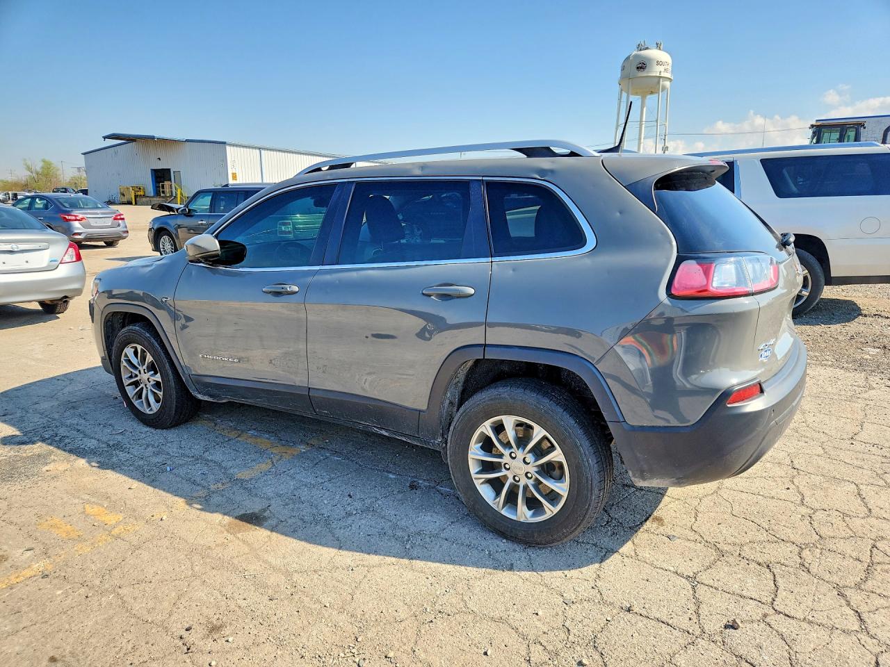 2019 JEEP CHEROKEE LATITUDE PLUS 4X4