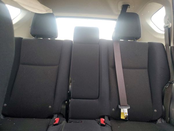 2015 TOYOTA RAV4 LE (X Grade)
