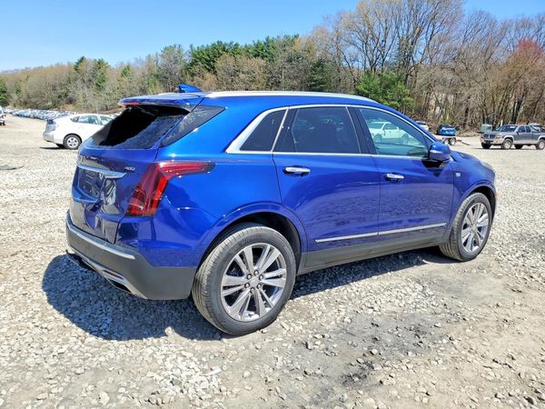 2024 CADILLAC XT5