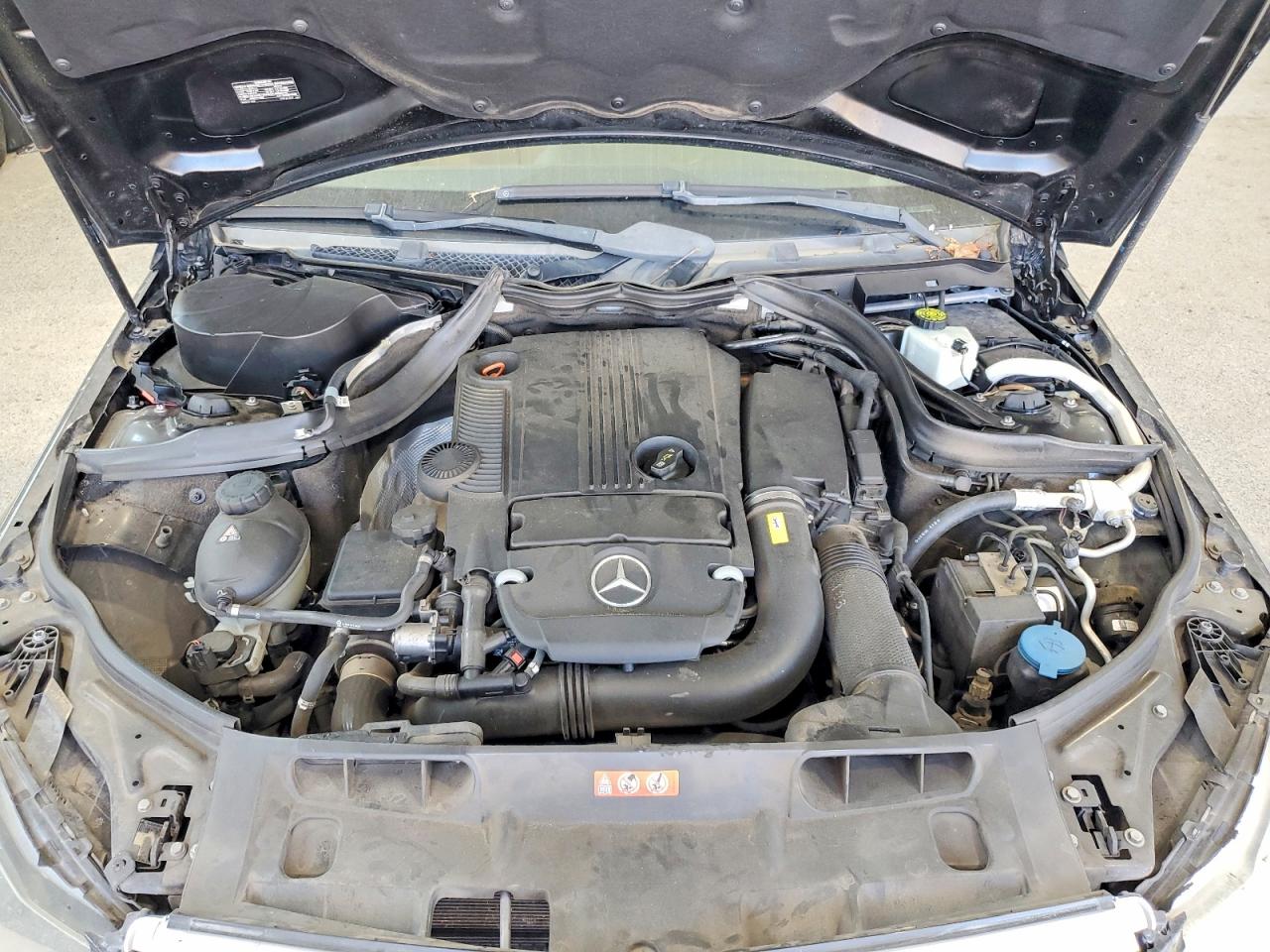 2012 MERCEDES-BENZ C C250
