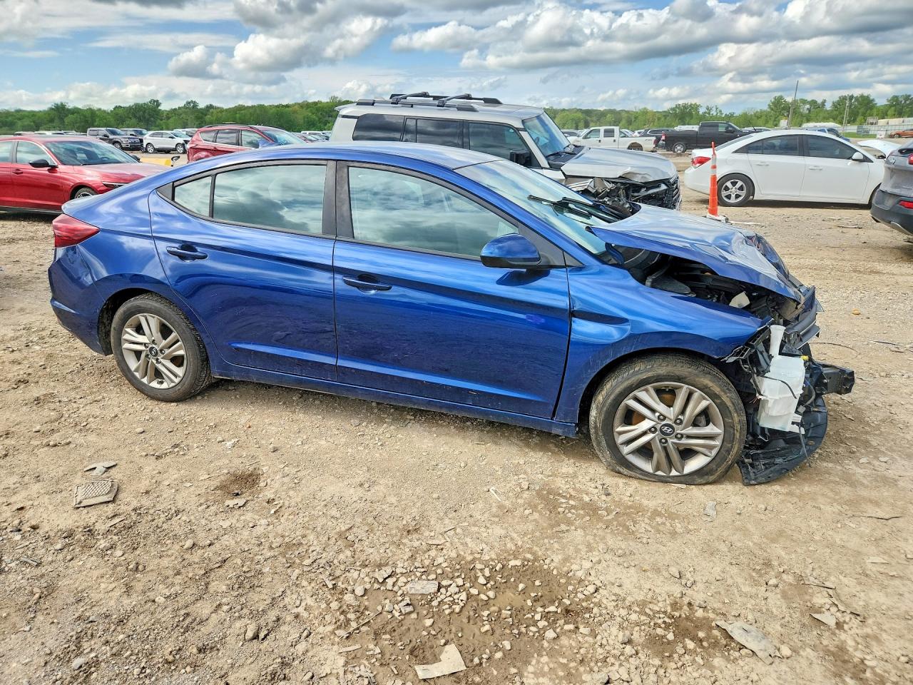 2020 HYUNDAI ELANTRA
