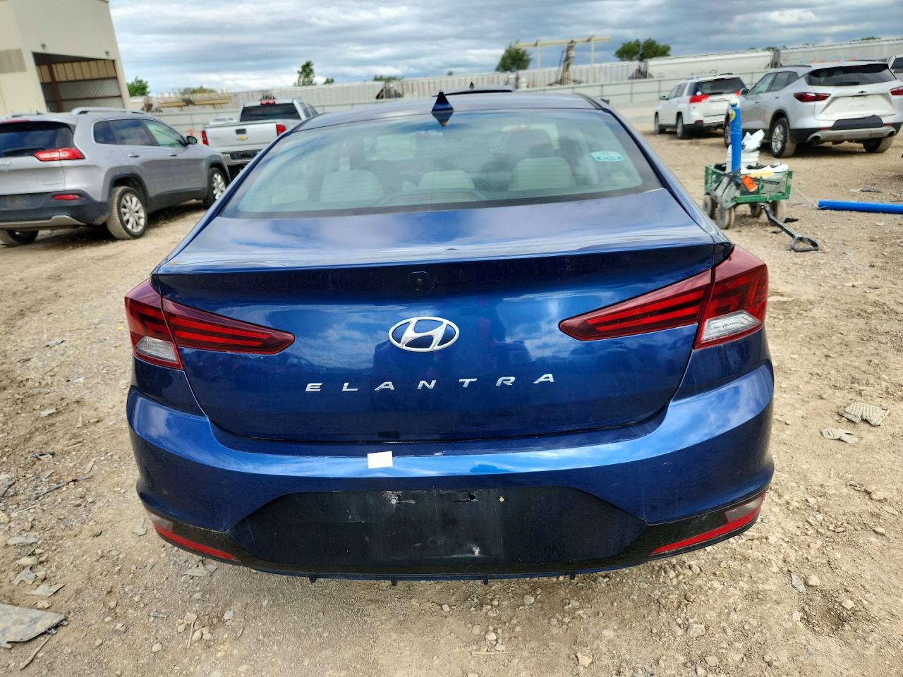 2020 HYUNDAI ELANTRA