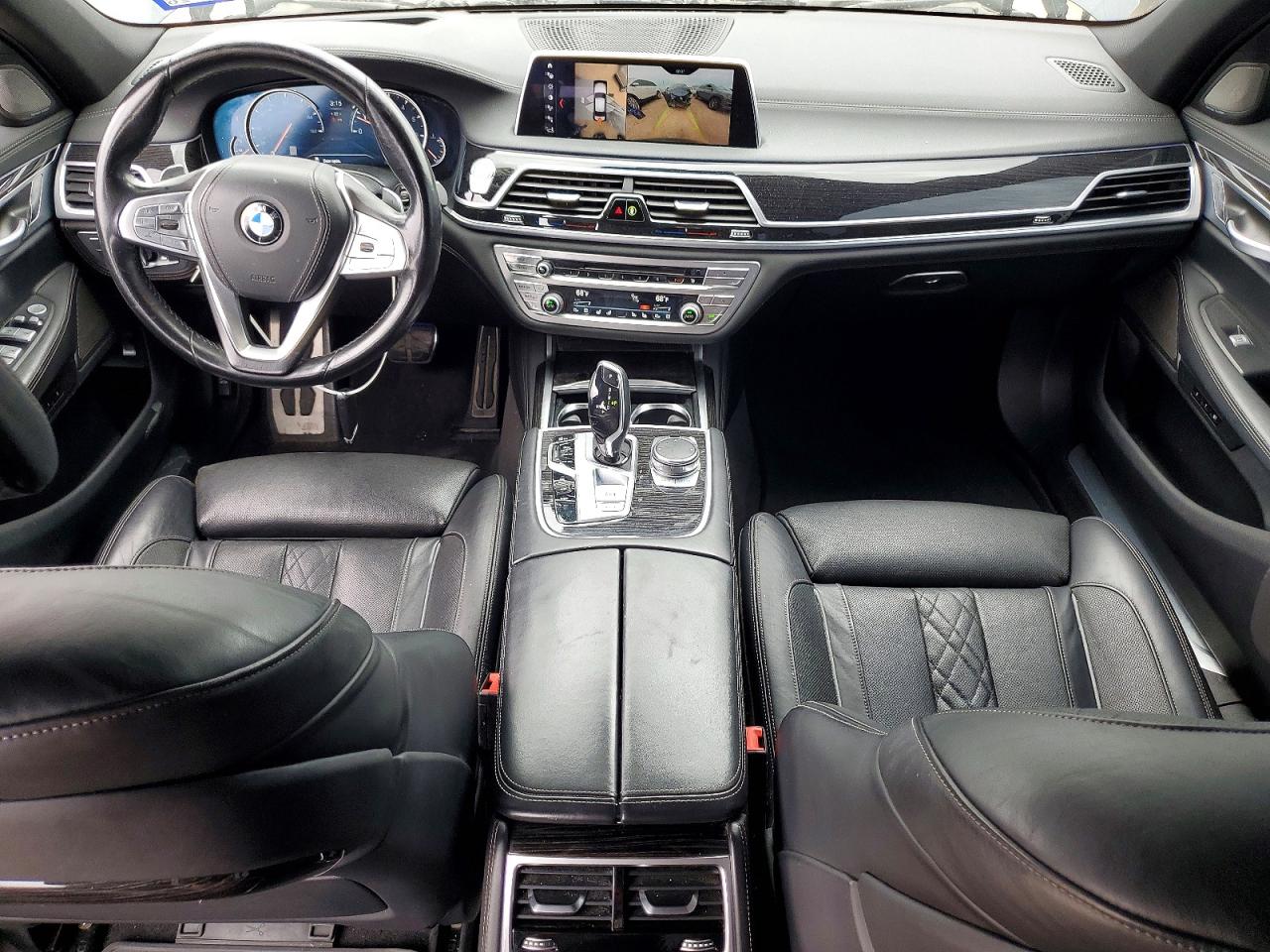 2019 BMW 750