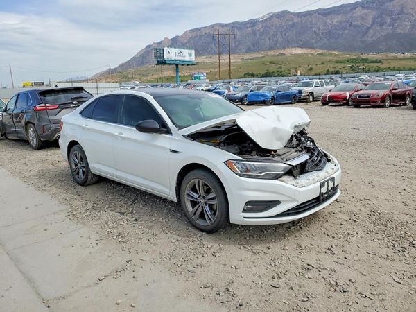 2019 VOLKSWAGEN JETTA