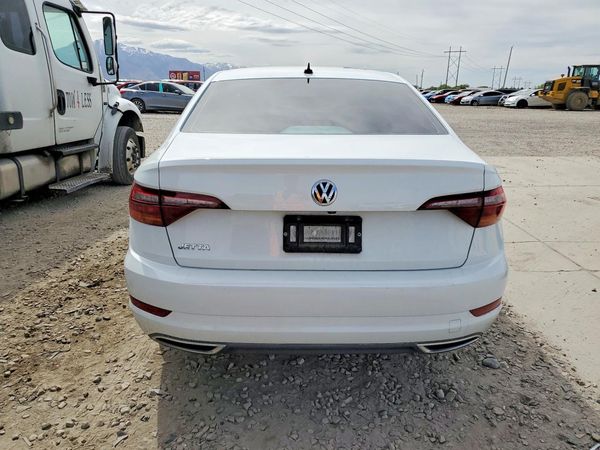 2019 VOLKSWAGEN JETTA