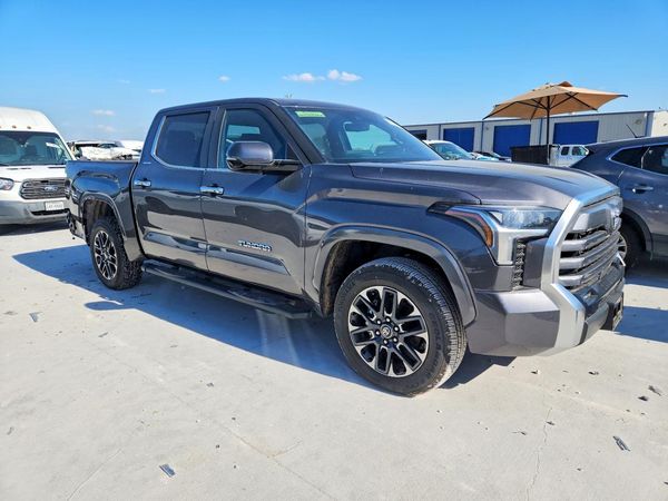2025 TOYOTA TUNDRA Limited