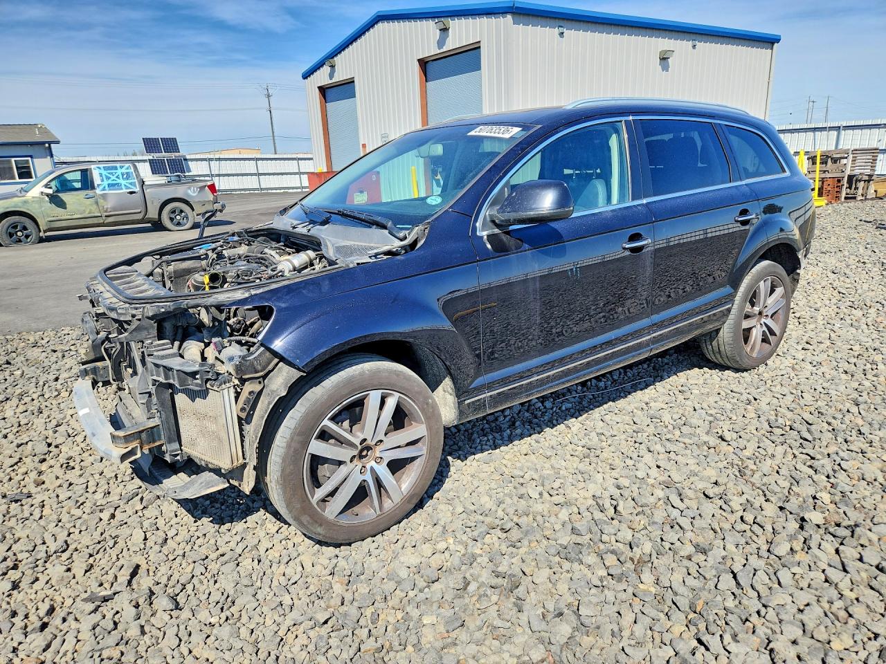 2014 AUDI Q7 Premium Plus — Front 3/4