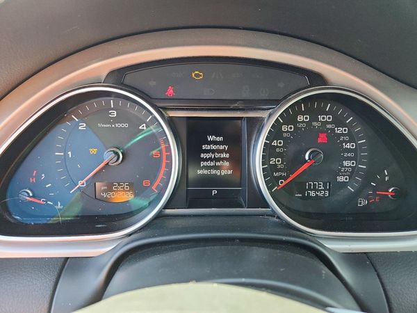 2014 AUDI Q7 Premium Plus — ODOM
