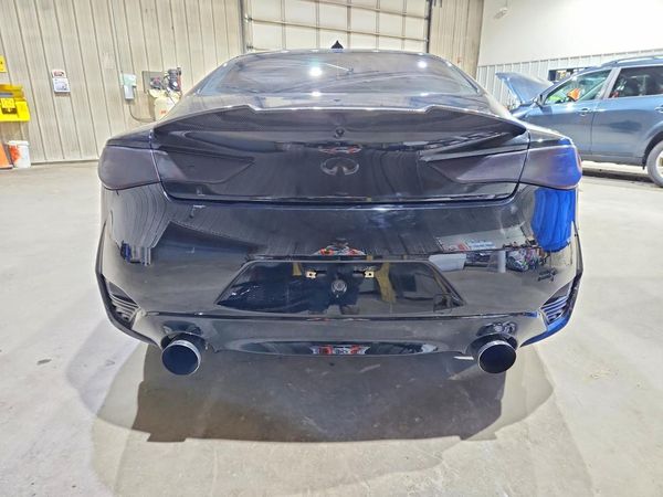2018 INFINITI Q60