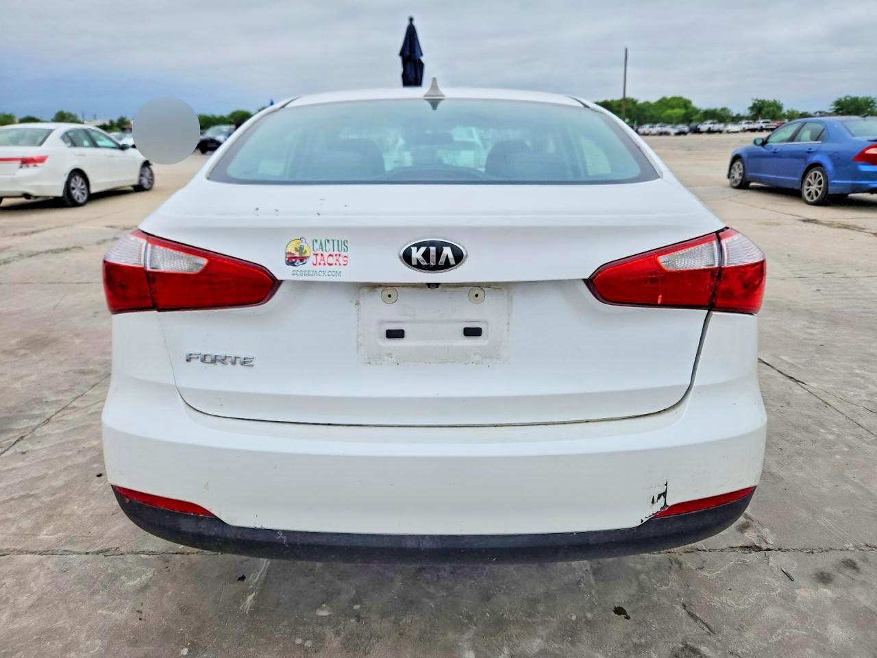 2016 KIA FORTE