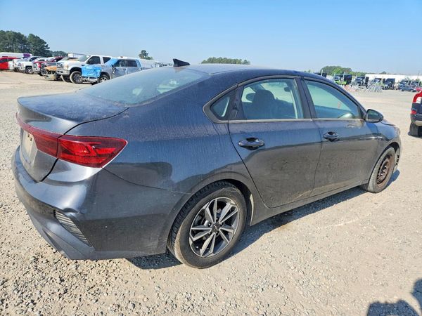 2022 KIA FORTE FE, LXS