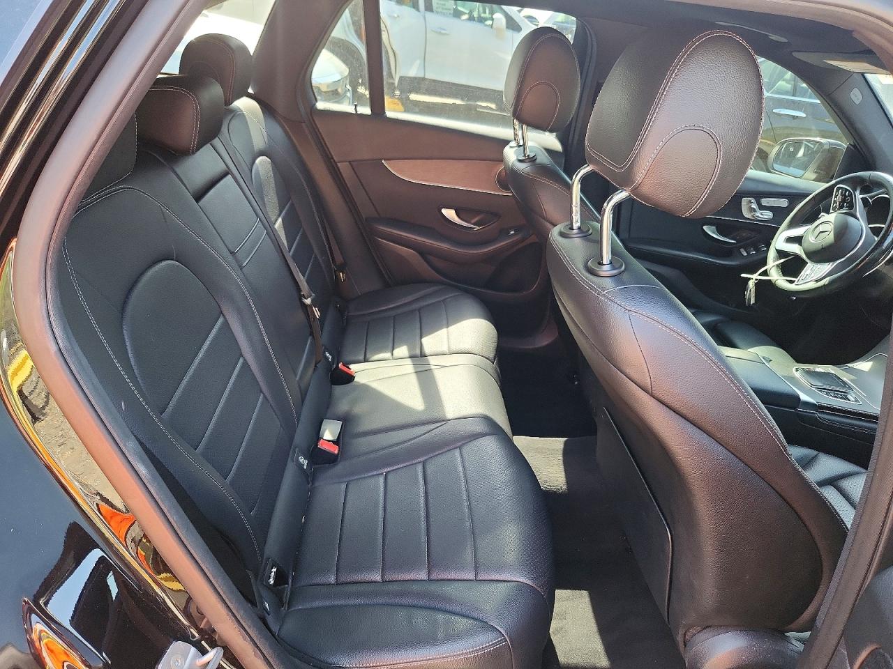2021 MERCEDES-BENZ GLC GLC300-4M