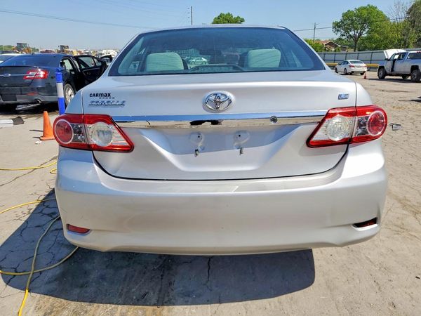 2013 TOYOTA COROLLA