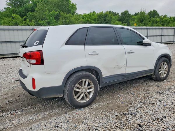 2015 KIA SORENTO GL