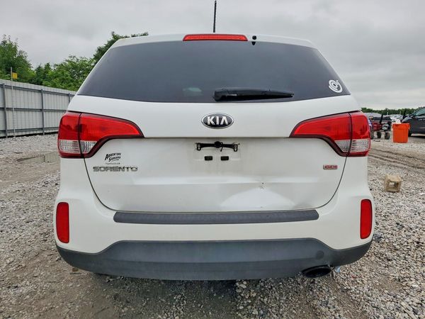 2015 KIA SORENTO GL