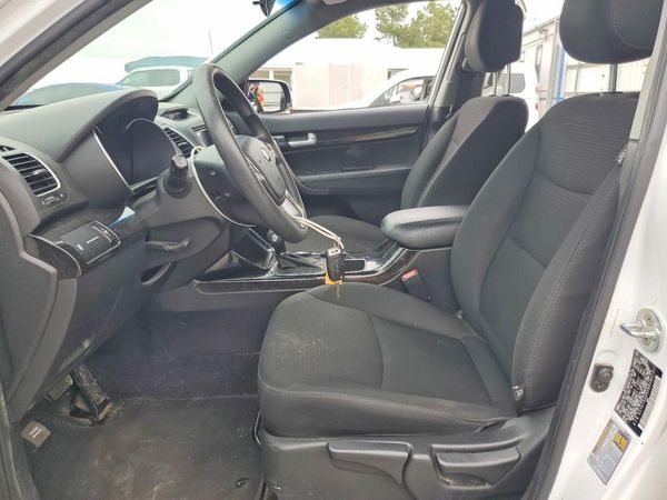 2015 KIA SORENTO GL